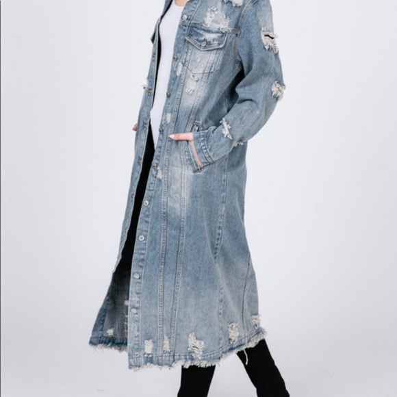 Women Plus Size Long Denim Distressed Jacket! - Picture 3 of 11